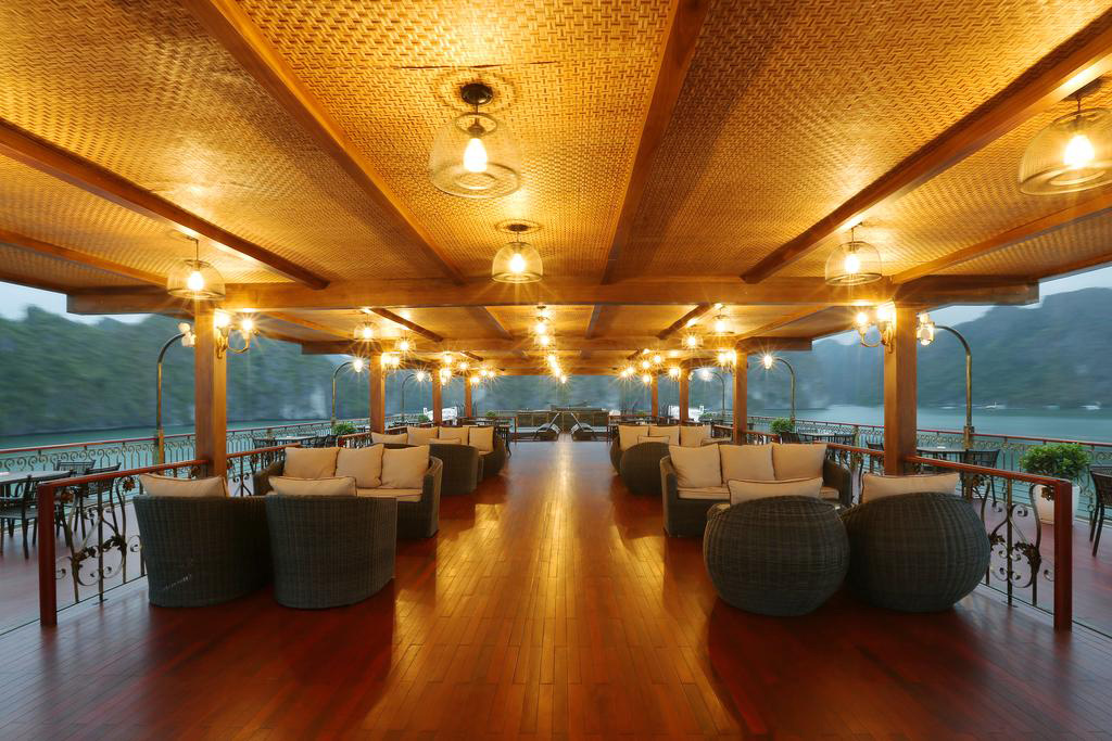 Du thuyền Indochine Cruise 2 ngày 1 đêm