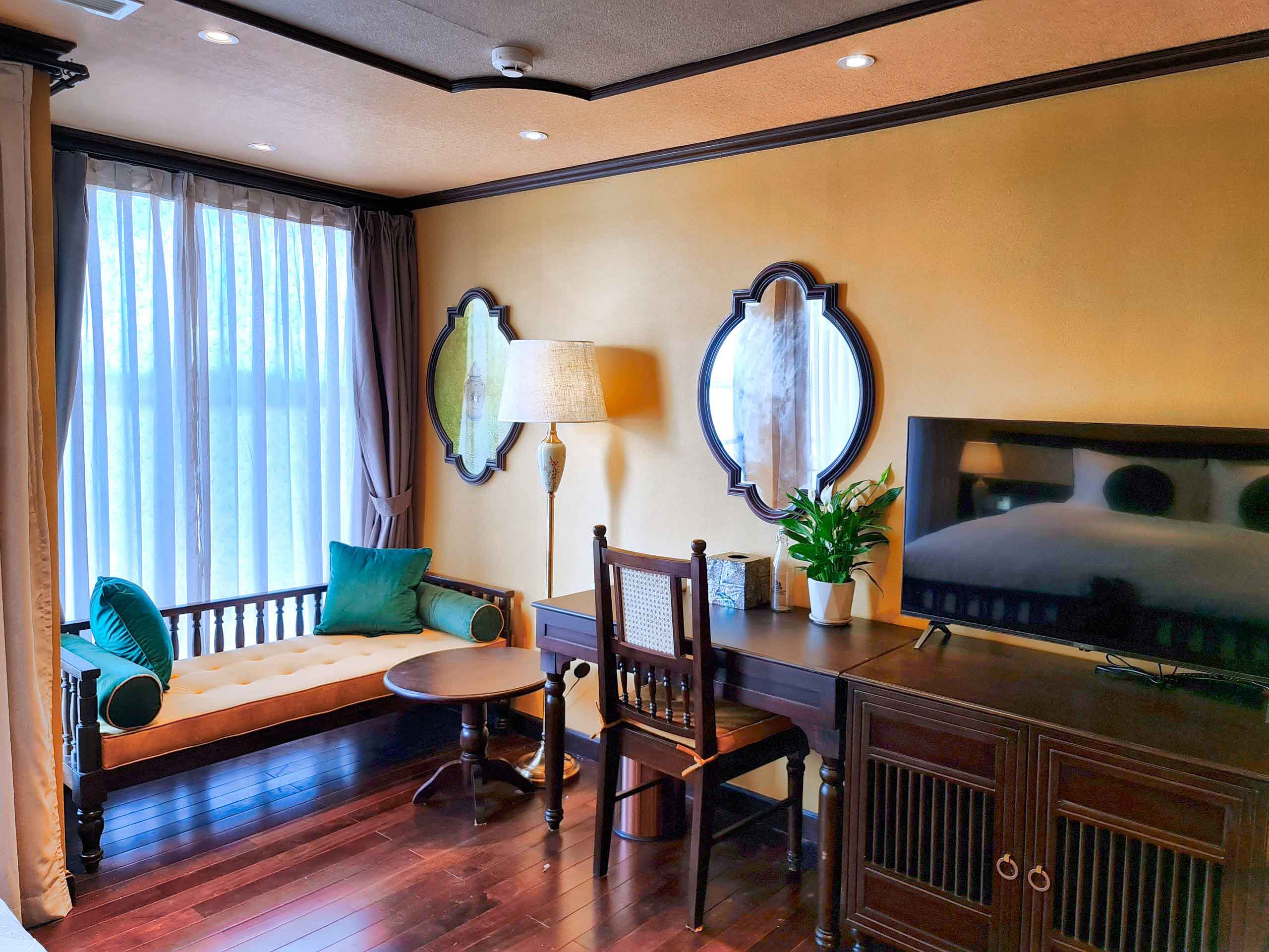 Du thuyền Indochine Premium Ha Long Bay 2 ngày 1 đêm