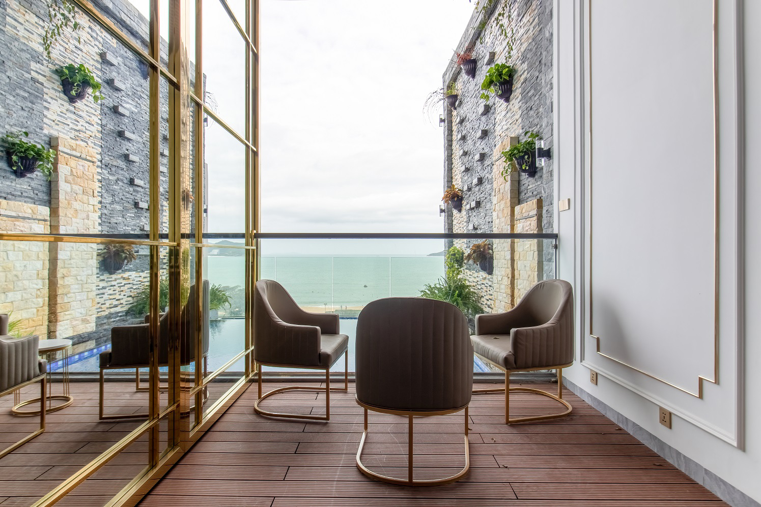 La Vague Hotel Nha Trang