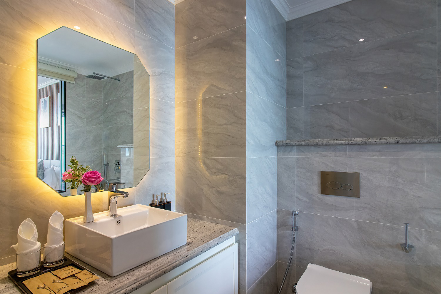 La Vague Hotel Nha Trang