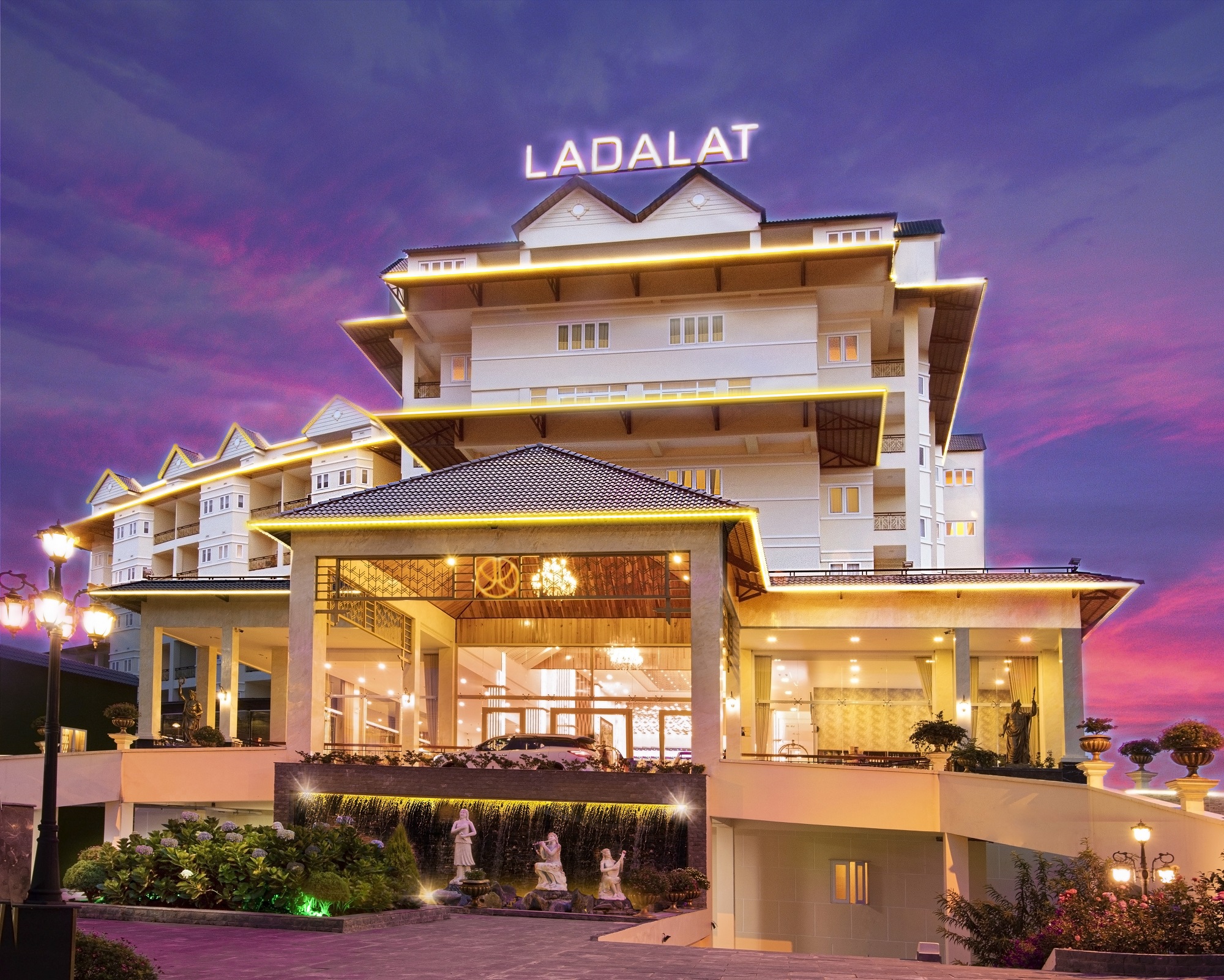 Khách sạn Ladalat Hotel