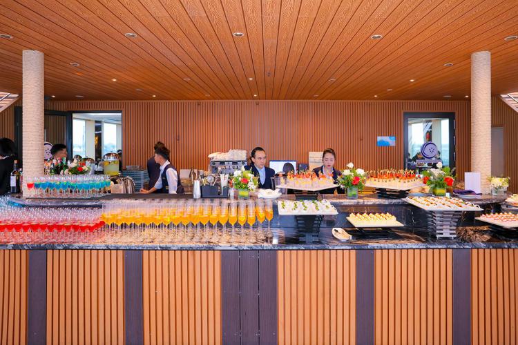 Du thuyền Luna Halong Cruise 5 sao trong ngày đẳng cấp