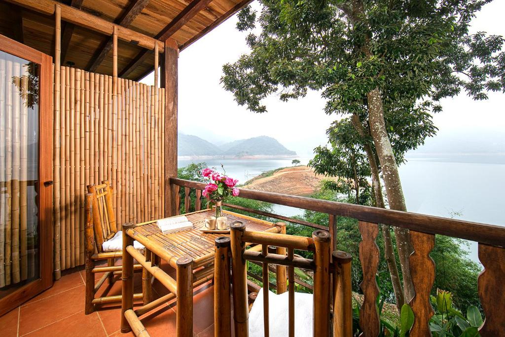 Mai Châu Hideaway Resort Hòa Bình