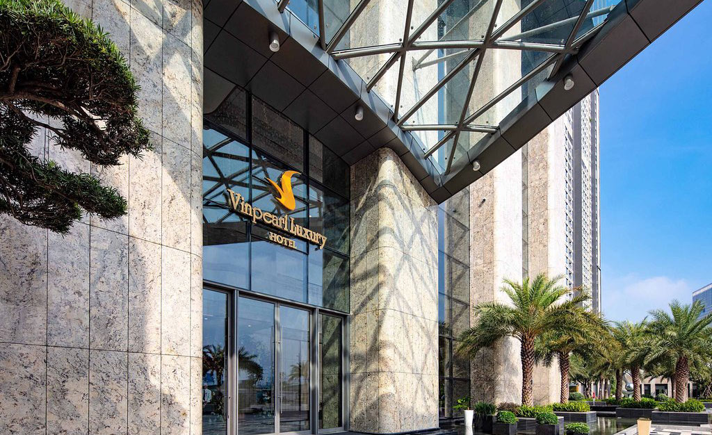 Vinpearl Landmark 81 Autograph Collection