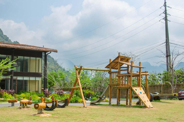 Mandala Retreat Kim Bôi Hòa Bình