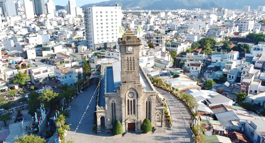 Tour Du Lịch Xuyên Việt Từ Hà Nội 19 Ngày 18 Đêm (Chương Trình Đặc Biệt)