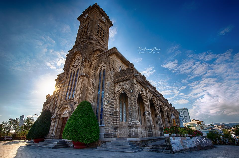 Combo Vinpearl Nha Trang + KS 5 sao thành phố 4N3Đ