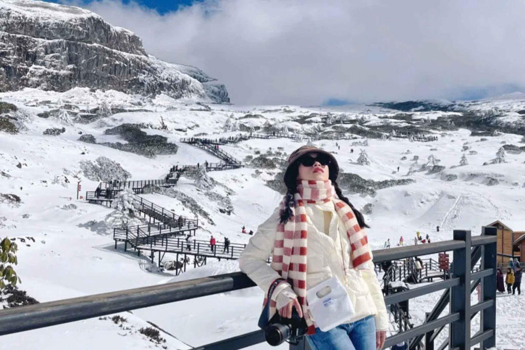 Tour Hà Khẩu - Côn Minh - Núi Tuyết Kiệu Tử Sơn 4 Ngày 4 Đêm