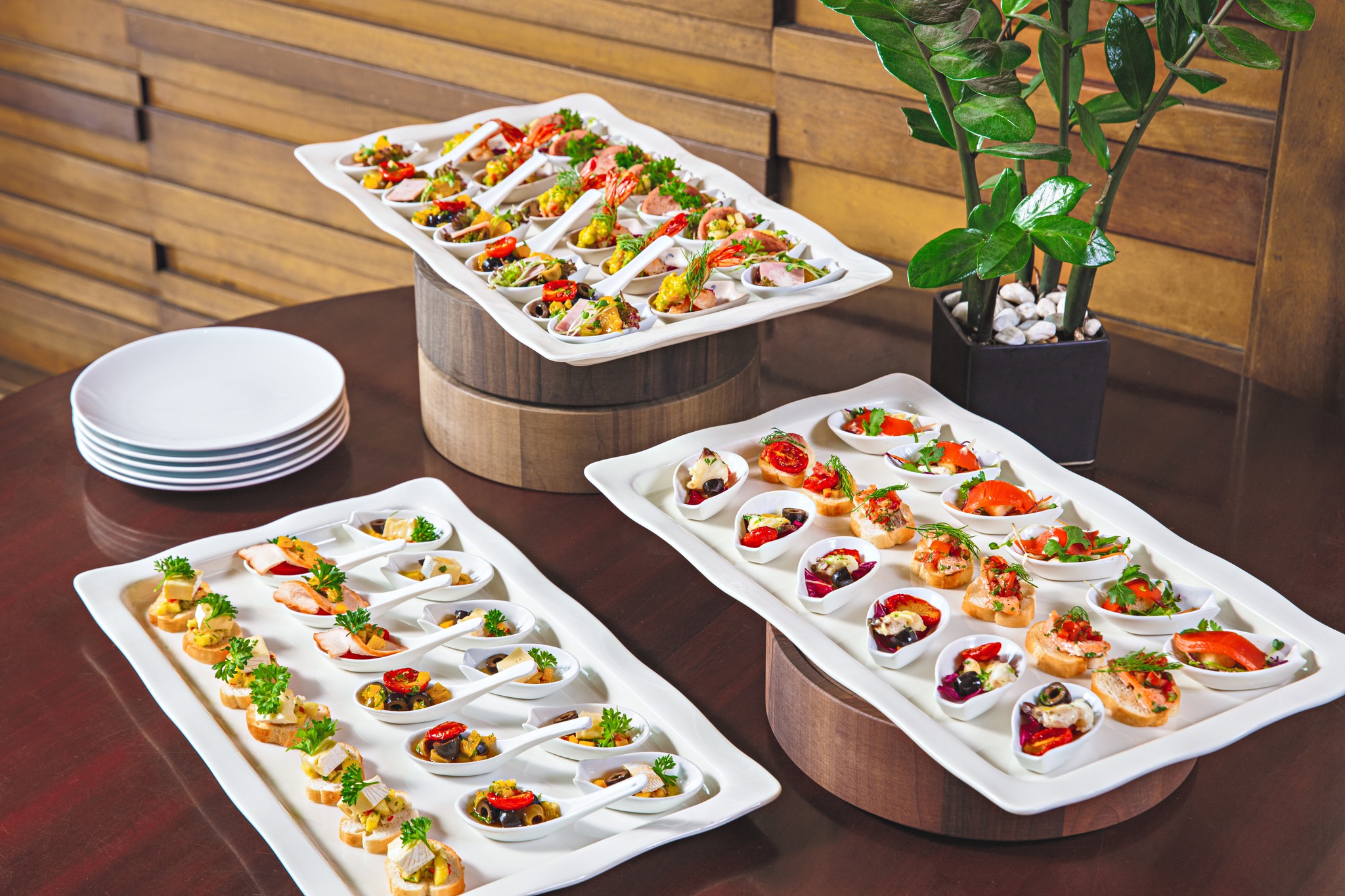 Nhà hàng du thuyền Paradise Delight Hạ Long 5 sao