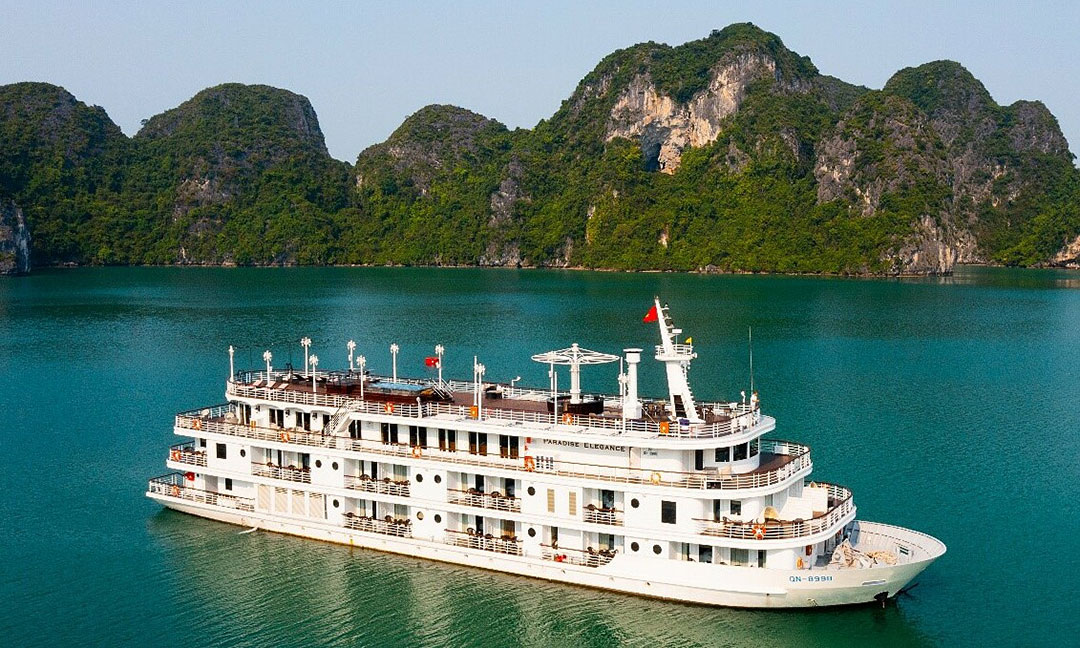 Du thuyền Paradise Elegance Cruise 2 ngày 1 đêm