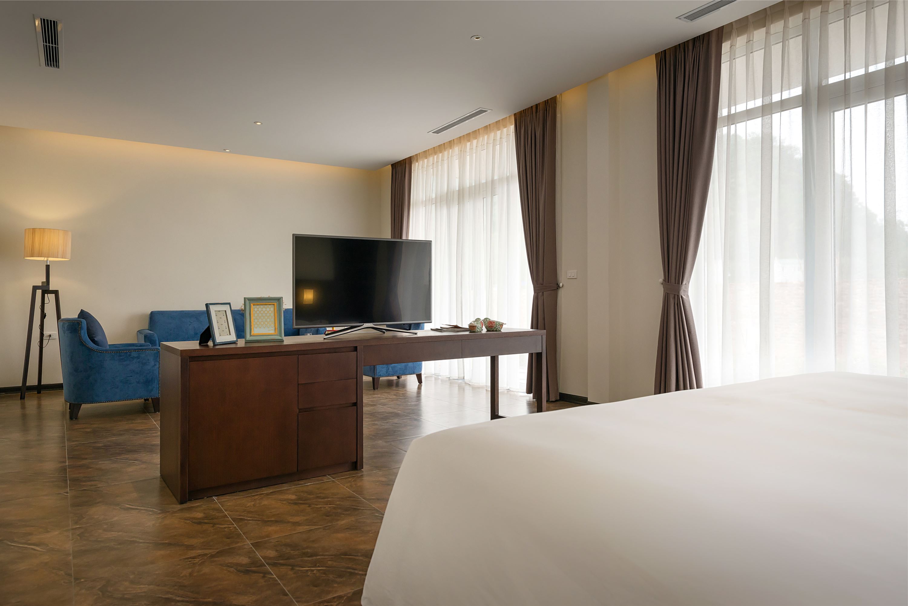 Tuần Châu Hà Nội