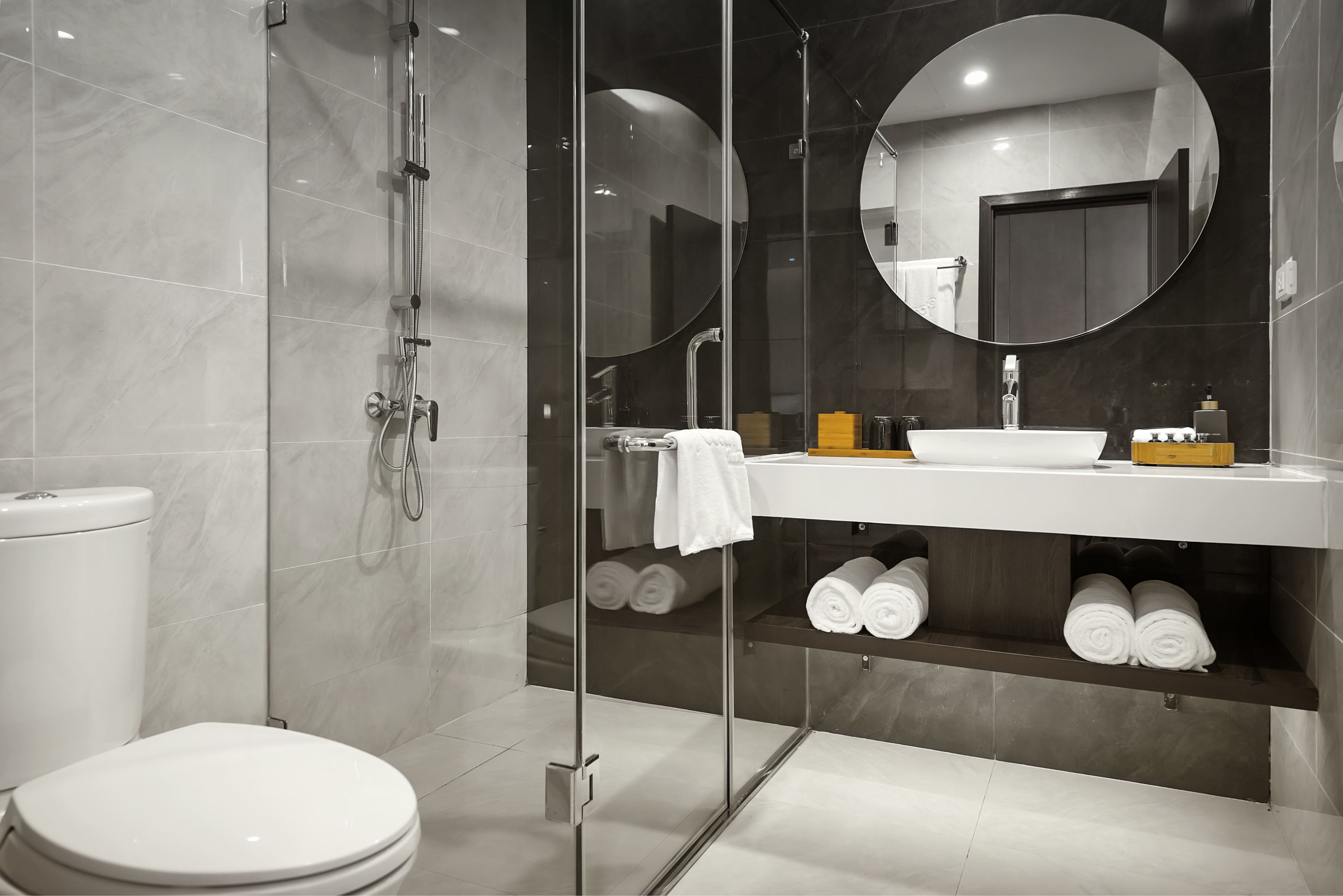 Tuần Châu Hà Nội