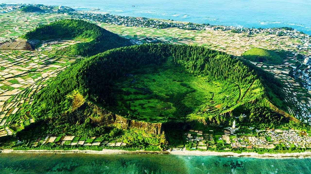 Tour Du Lịch Lý Sơn - Quảng Ngãi Trọn Gói 4 Ngày 3 Đêm (Bay Vietnam Airline)