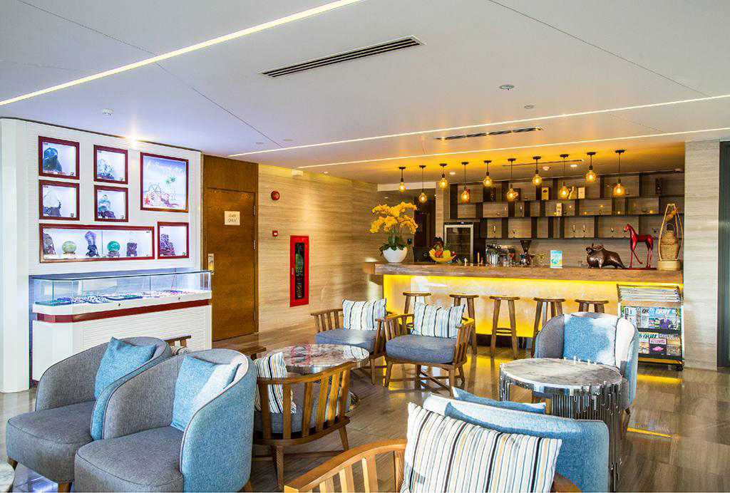 Queen Ann Hotel Nha Trang