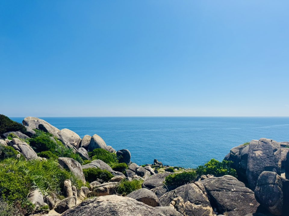 Combo Quy Nhơn 3N2Đ 5 Sao: Vé máy bay + Khách sạn view biển