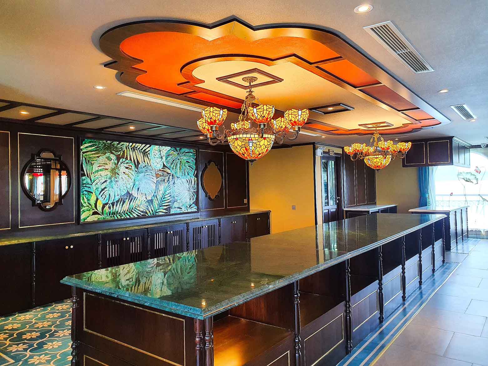 Du thuyền Indochine Premium Ha Long Bay 2 ngày 1 đêm