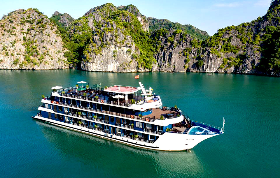 Du thuyền Rosy Cruise 2 Ngày 1 Đêm
