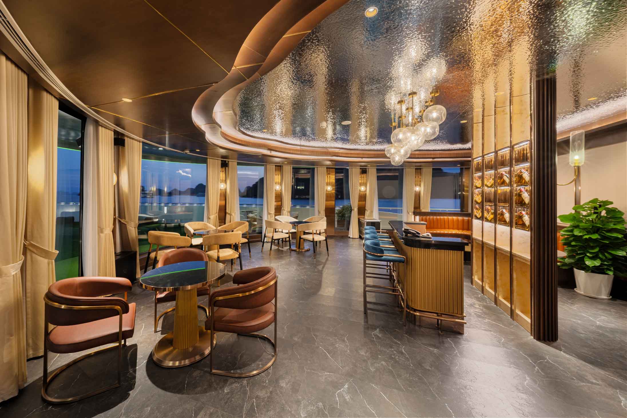 Du thuyền Sea Stars Cruise Hạ Long