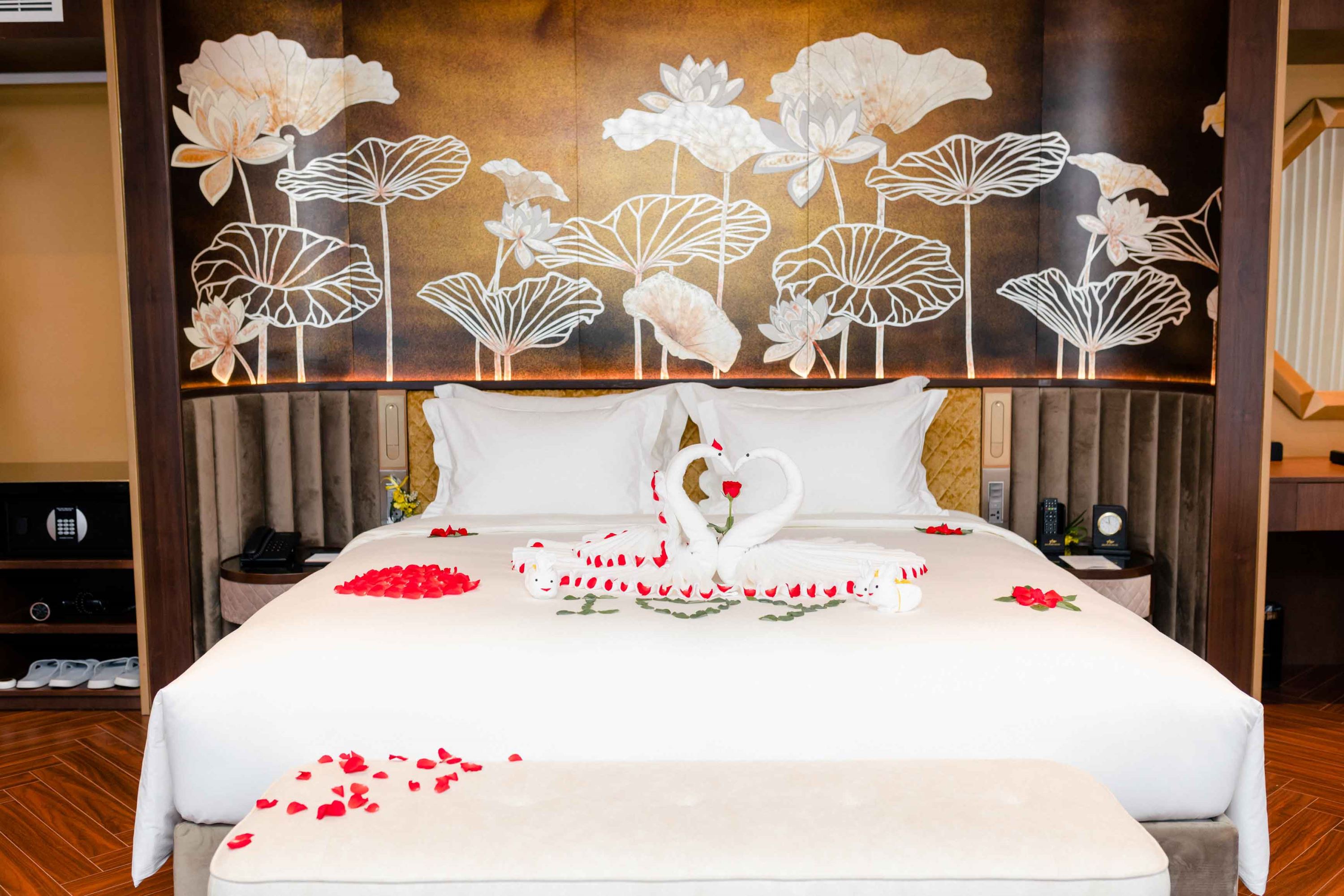 Du thuyền Sea Stars Cruise Hạ Long