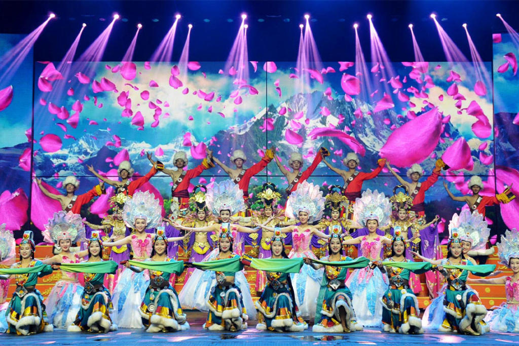 Tour Đại Lý - Lệ Giang - Shangrila 6 Ngày 5 Đêm Khởi hành từ TP.HCM (No Shopping)