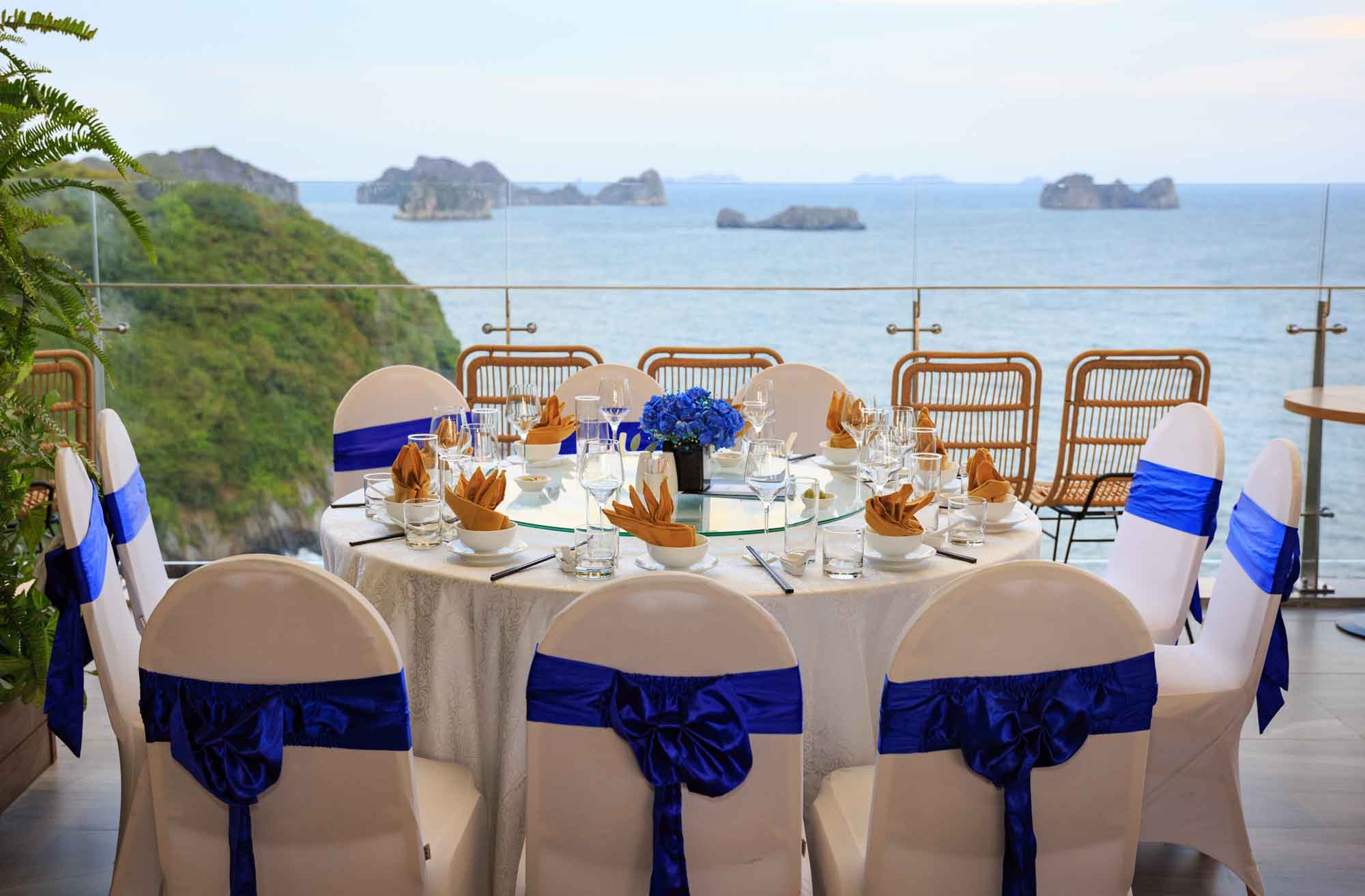 Flamingo Cát Bà Resort