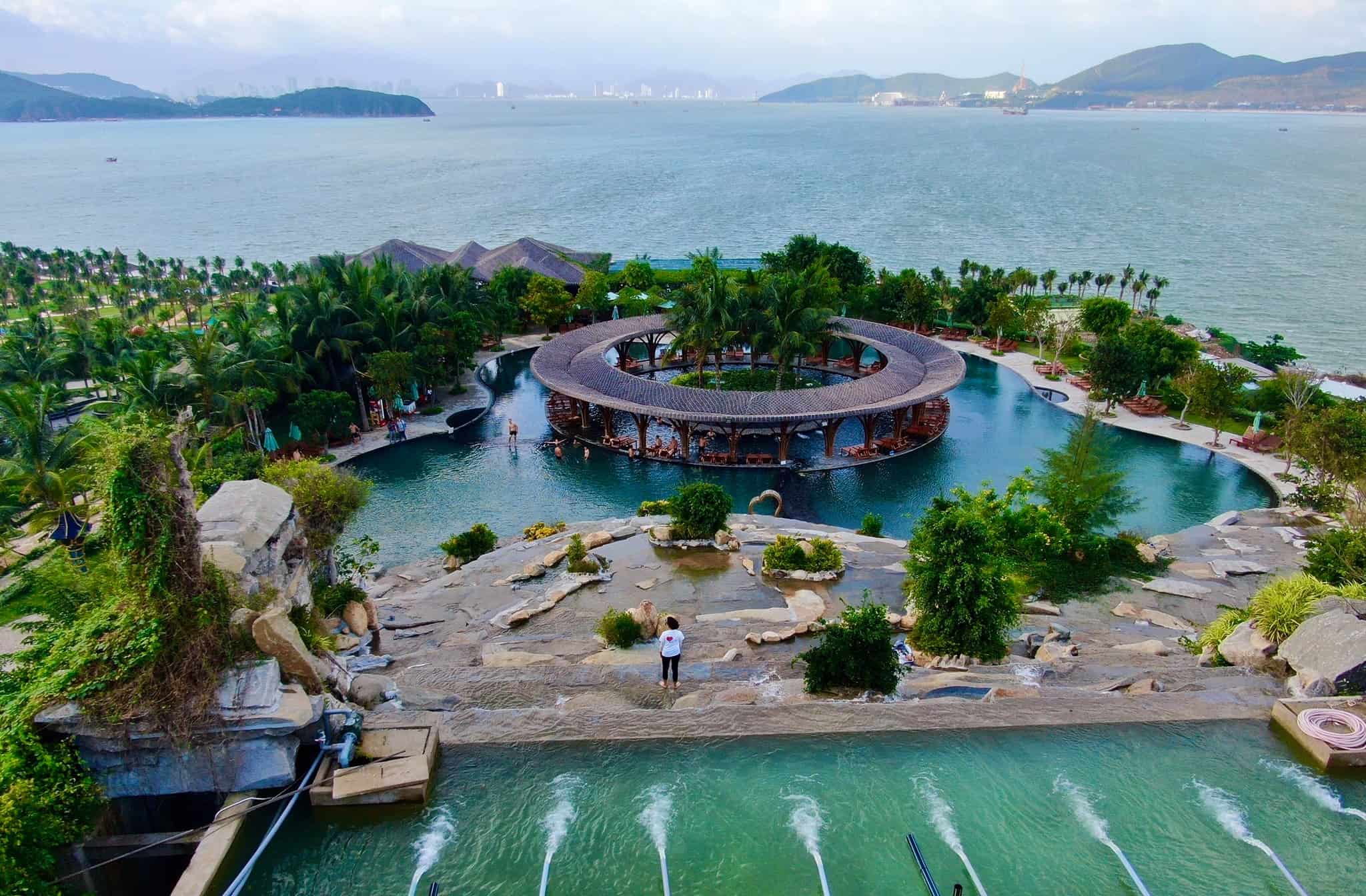 Combo Vinpearl Nha Trang 3N2Đ + Tour ghép trong ngày