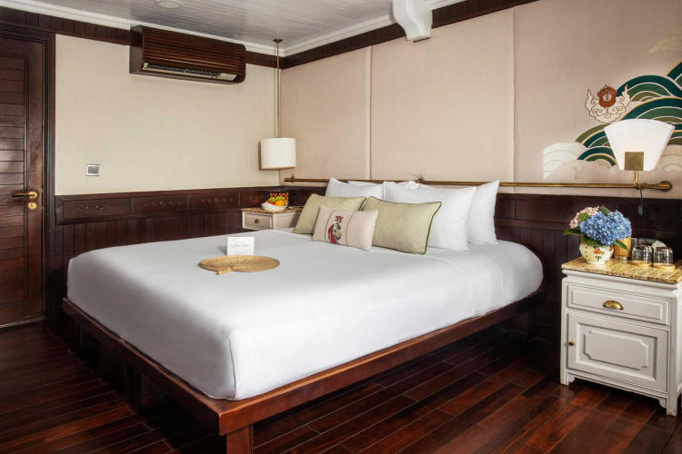 Du Thuyền Âu Cơ 5 Sao 2 Ngày 1 Đêm