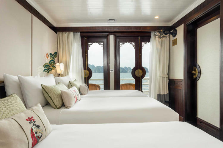 Du Thuyền Âu Cơ 5 Sao 2 Ngày 1 Đêm