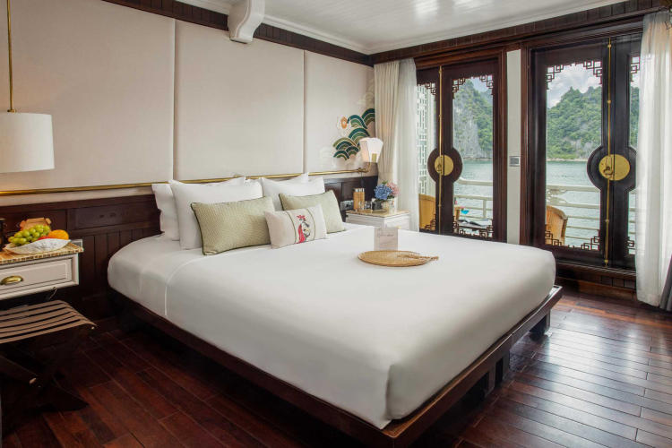 Du Thuyền Âu Cơ 5 Sao 2 Ngày 1 Đêm