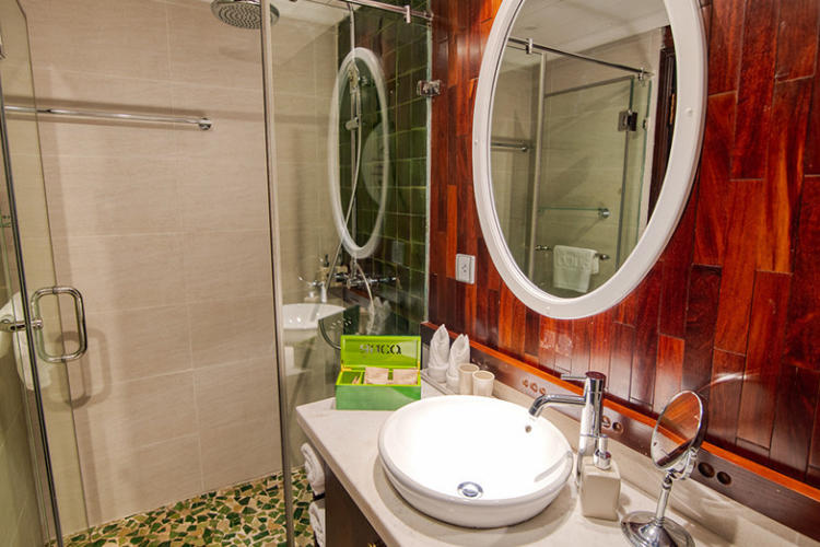 Du Thuyền Âu Cơ 5 Sao 2 Ngày 1 Đêm