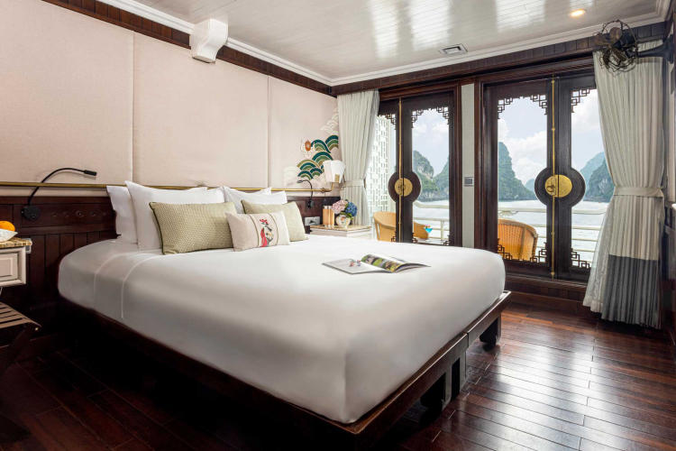 Du Thuyền Âu Cơ 5 Sao 2 Ngày 1 Đêm