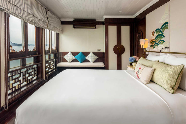 Du Thuyền Âu Cơ 5 Sao 2 Ngày 1 Đêm