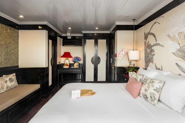 Du Thuyền Âu Cơ 5 Sao 2 Ngày 1 Đêm