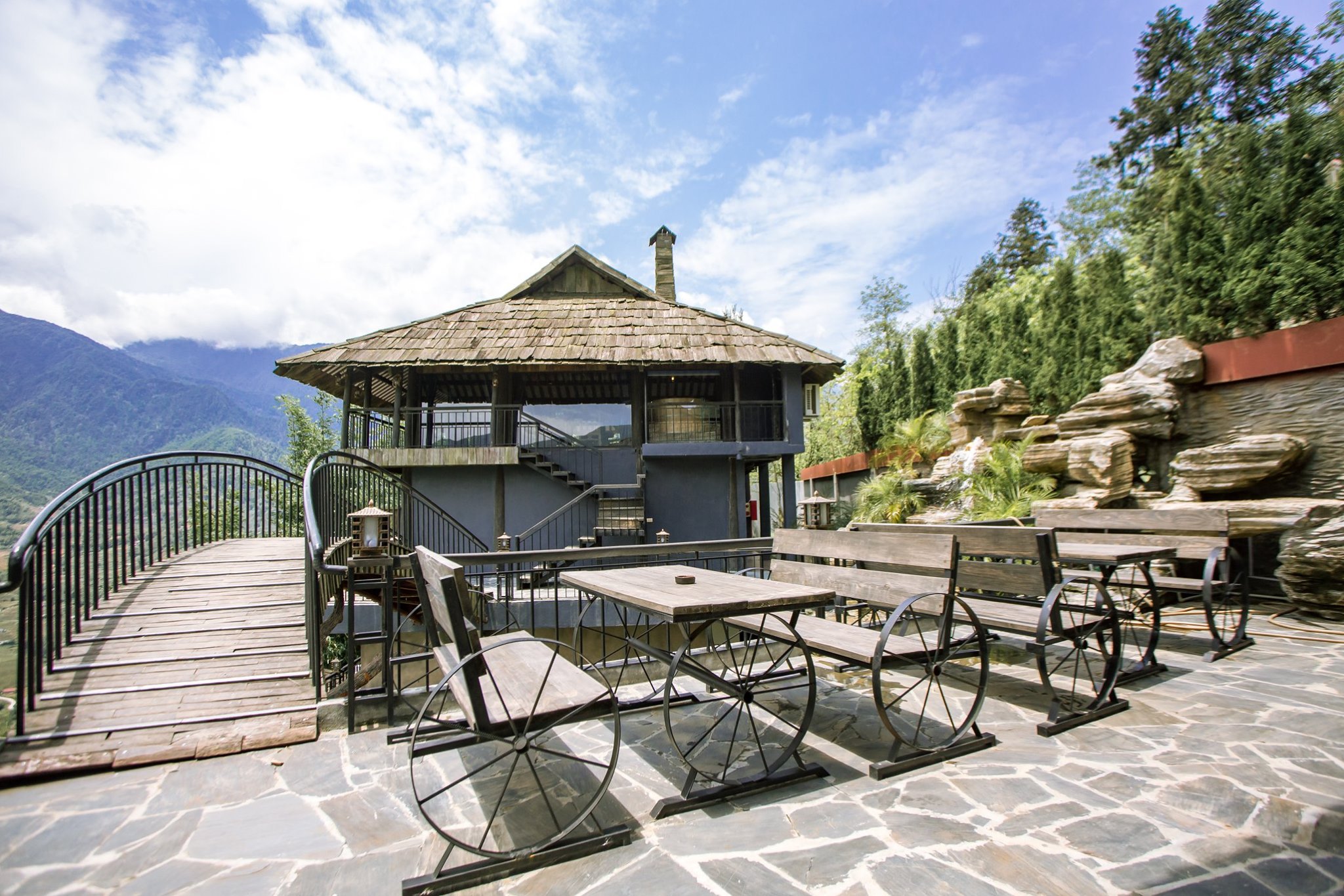 The Mong Village Resort & Spa Sapa