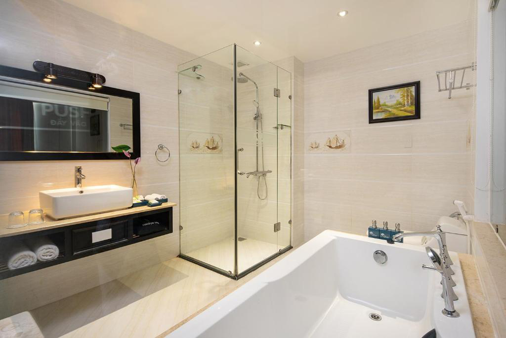 The Sailing bay Beach Resort Mũi Né