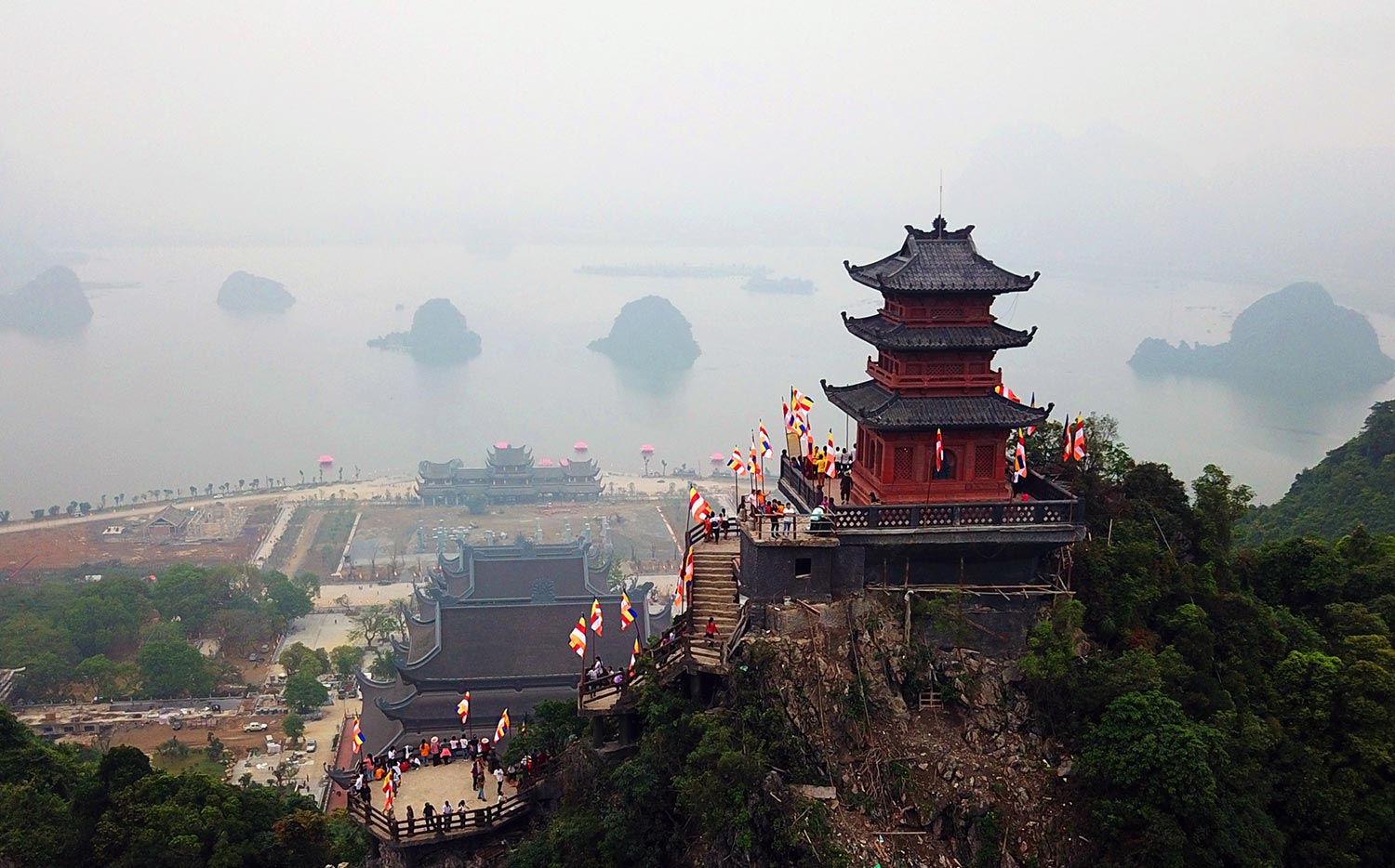 [Chương Trình Du Xuân Đầu Năm] Chùa Tam Chúc - Chùa Bà Đanh - Chùa Địa Tạng Phi Lai