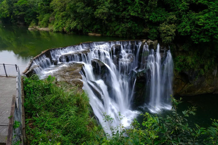 [Tour Đài Loan Tết] Hà Nội – Đài Nam – Đài Bắc – Cao Hùng 5N4Đ