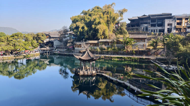 Tour Côn Minh – Đằng Xung – Làng Ngân Hạnh 5N5Đ No Shopping