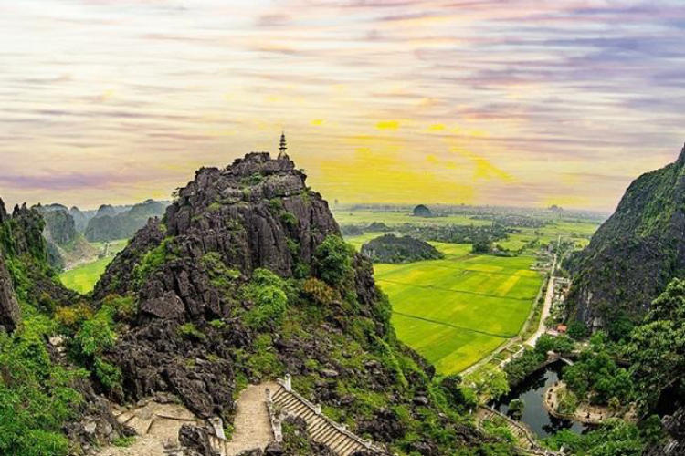 Tour Ninh Bình 2 Ngày 1 Đêm Khám phá Hoa Lư - Tam Cốc -Tràng An
