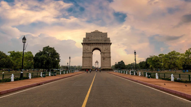 Tour Ấn Độ 7 ngày 6 đêm: Khám phá Kashmir, hồ Dal và Taj Mahal