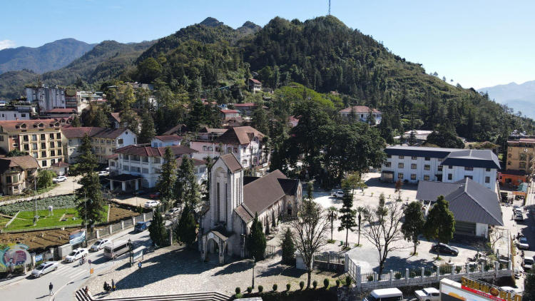 Tour Sapa 2 Ngày 1 Đêm Từ Hà Nội Khám Phá Cát Cát Và Fansipan