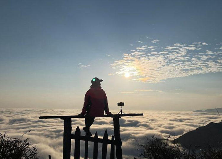 Tour Hà Nội – Y Tý 2 Ngày 1 Đêm: Săn Mây Ngải Thầu Và Ruộng Bậc Thang