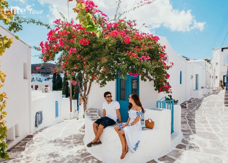 Tour Hy Lạp - Santorini - Albania - Bắc Macedonia - Bulgaria - Romania 12N11Đ