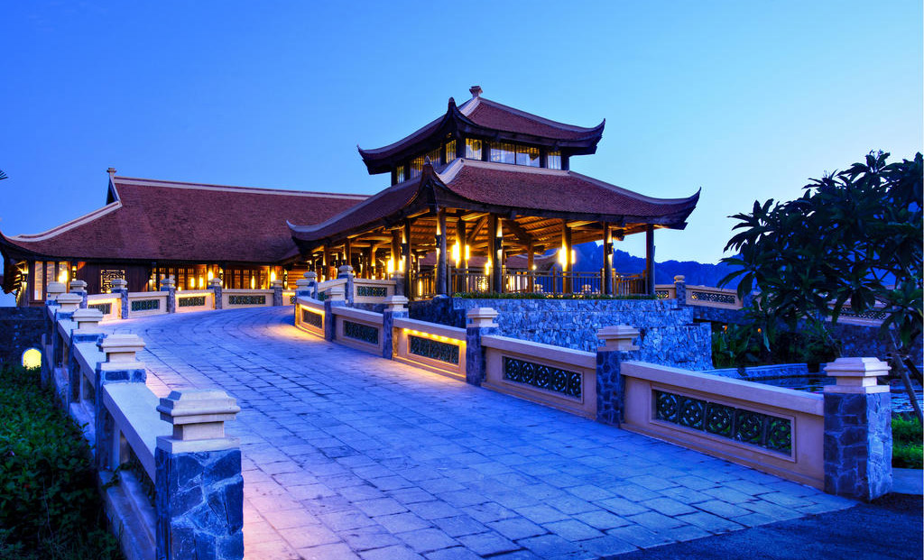 Tour Hà Nội - Ninh Bình 2 Ngày 1 Đêm