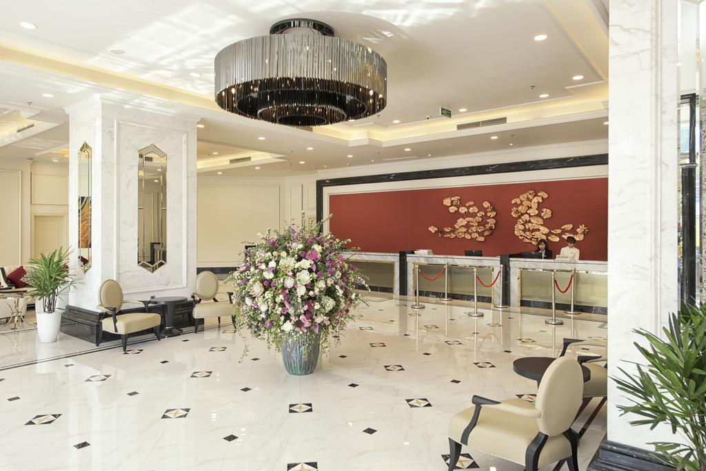 Melia Vinpearl Empire Nha Trang