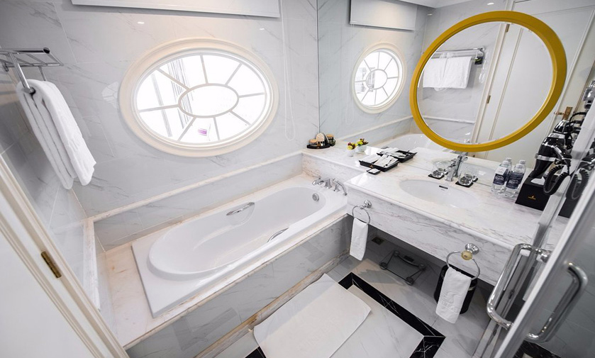 Combo Vinpearl Hạ Long + Du thuyền Luna 2 ngày 1 đêm