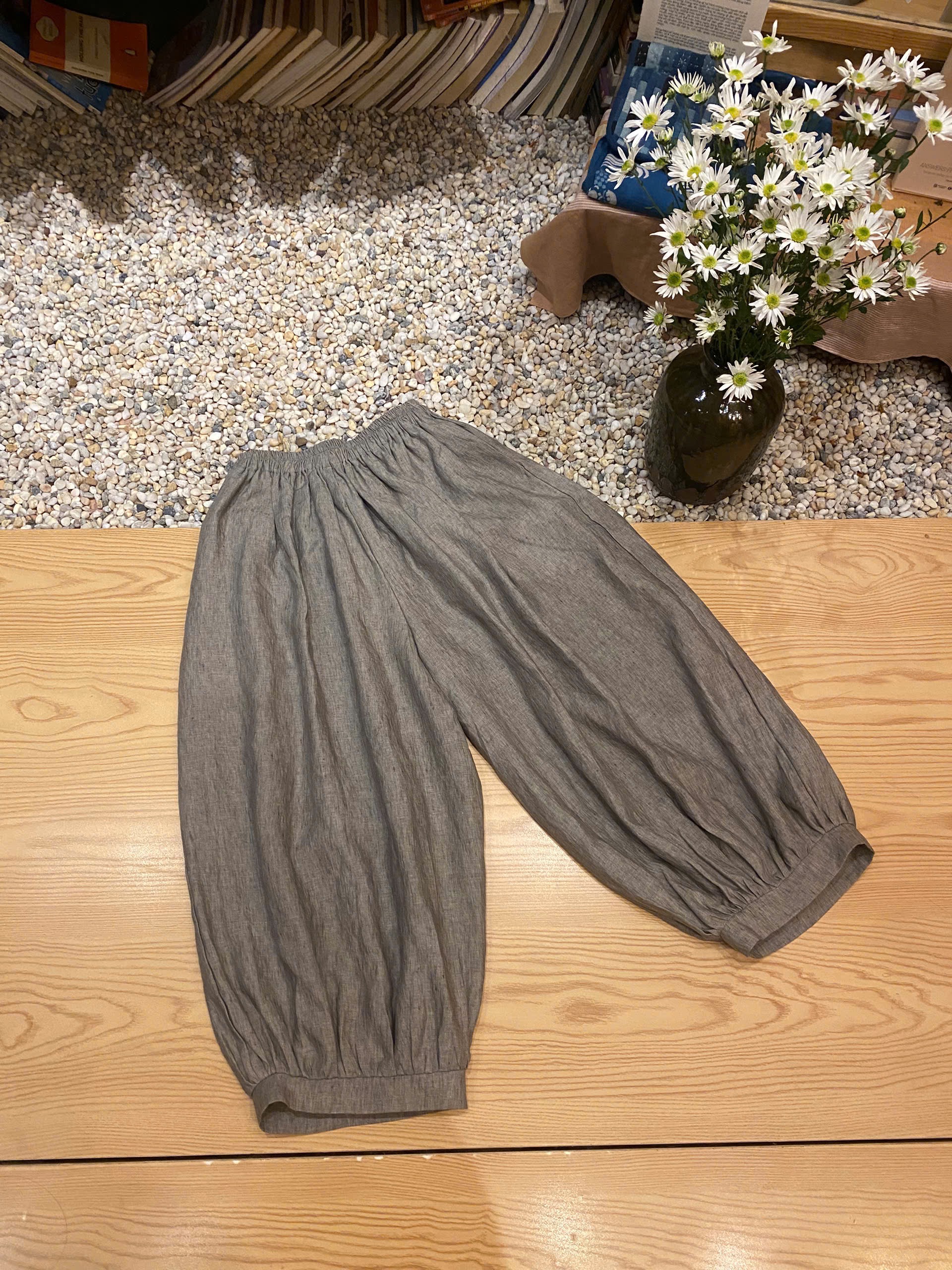 GREY PANT