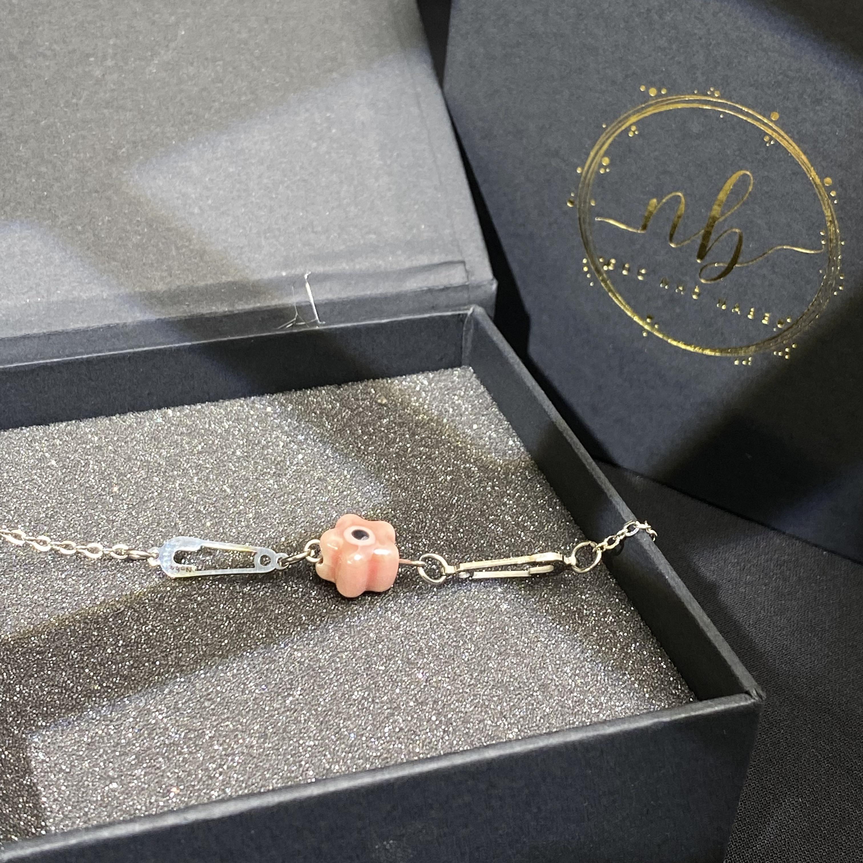 Vòng tay safety Pin x Evil Eye Hoa - Giúp mang lại những điều may mắn trong cuộc sống, mỗi màu một ý nghĩa riêng
