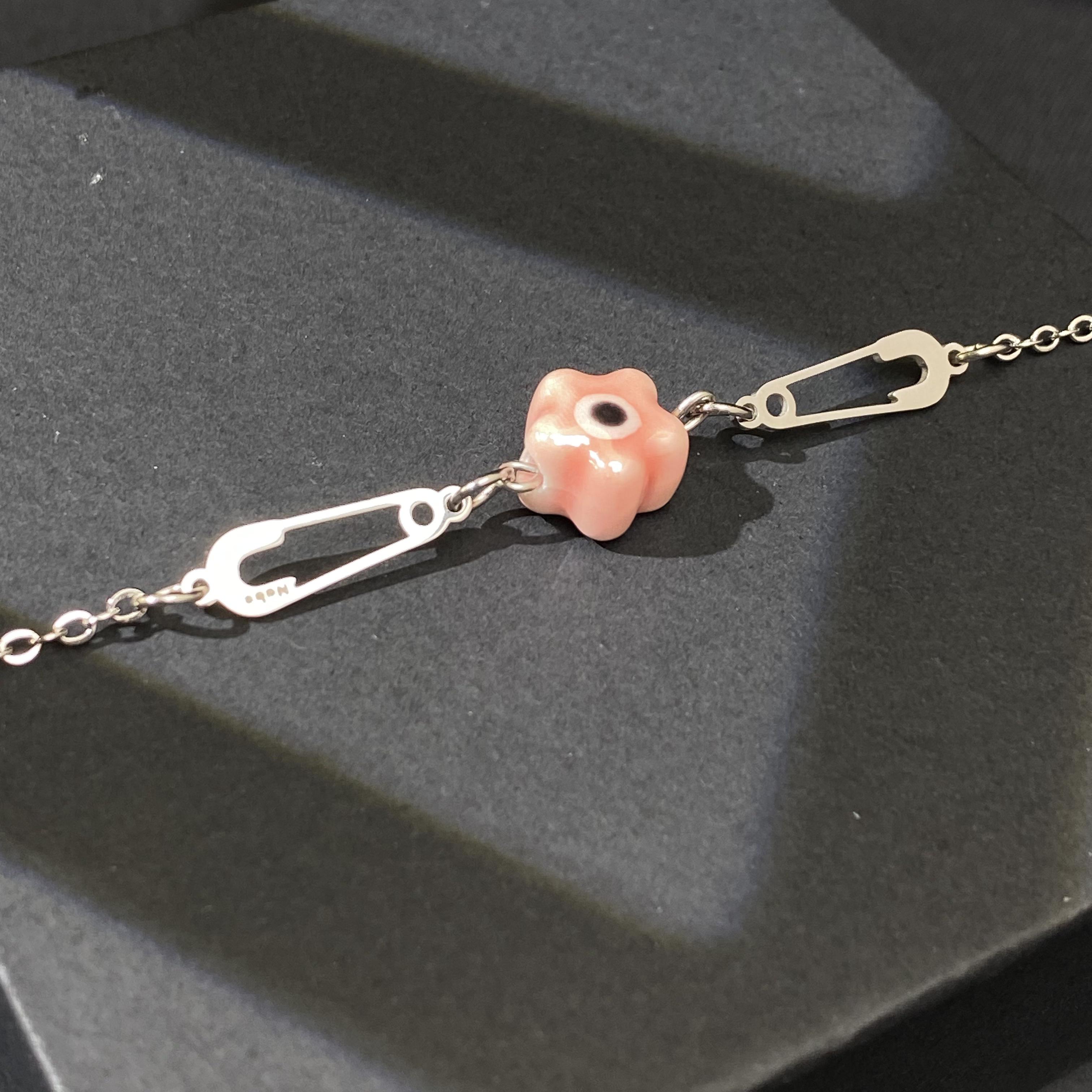 Vòng tay safety Pin x Evil Eye Hoa - Giúp mang lại những điều may mắn trong cuộc sống, mỗi màu một ý nghĩa riêng