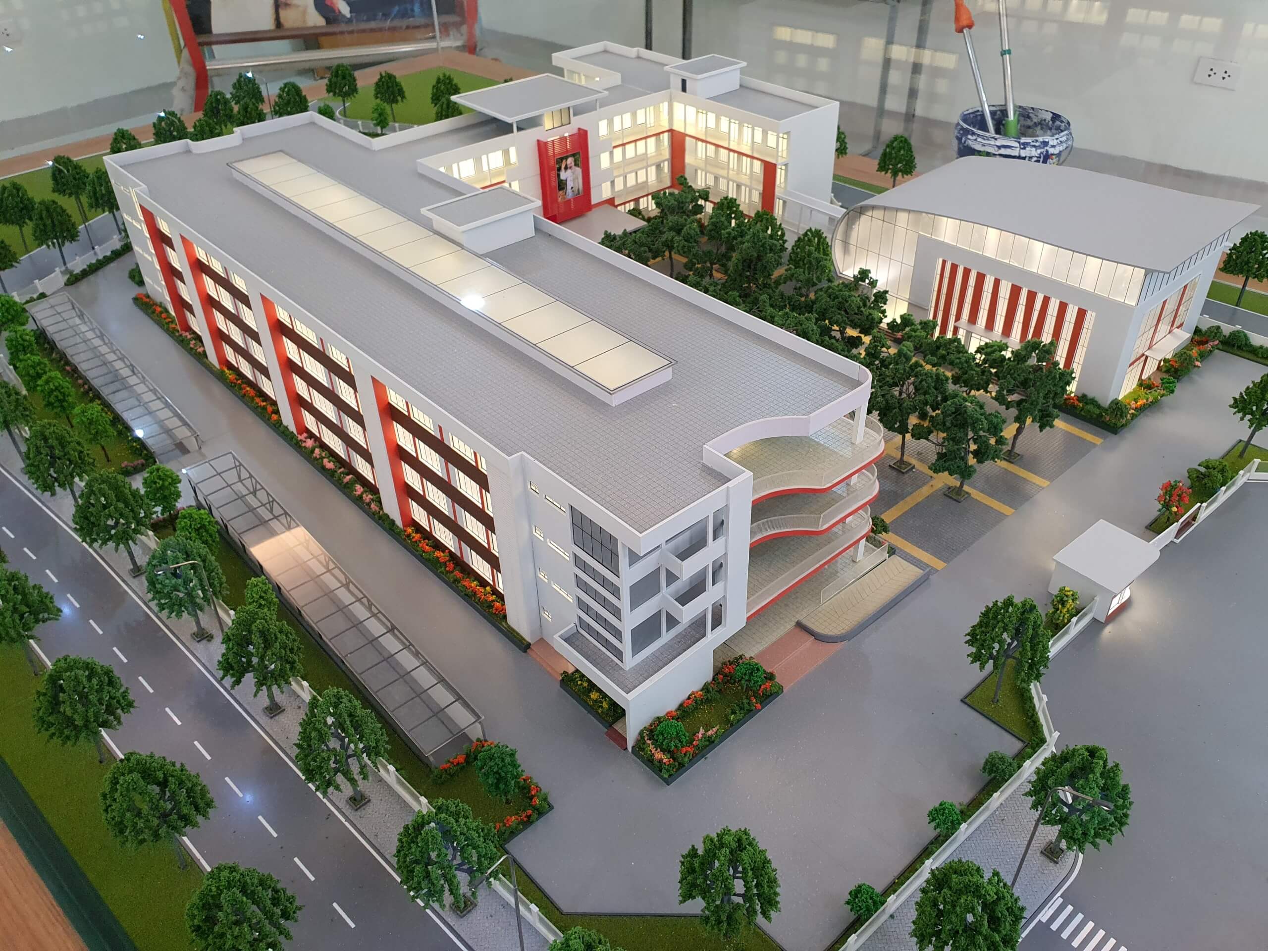 Sa bàn trường THCS Thạch Bàn - Long Biên, HN